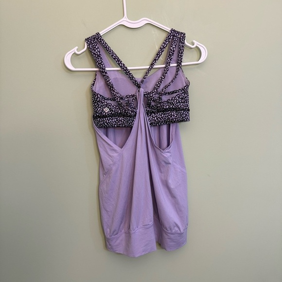 LULULEMON Nouveau No Limits Purple
Workout/Gym Tank Top w/Built in bra size 4 - Picture 4 of 8